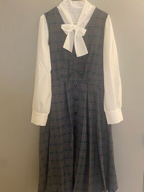 Beautiful Women's Plaid Dress and Blouse with Bow — 2-Piece Set
